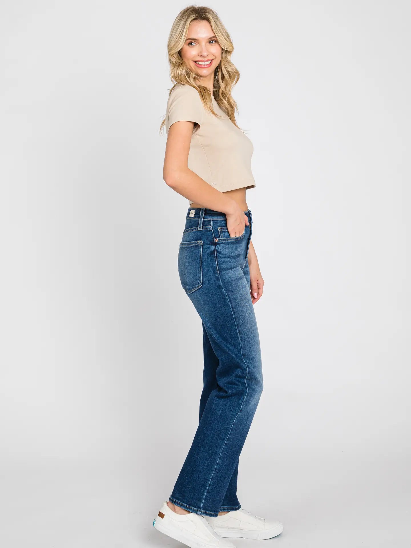 Siena Basic Straight Leg Essential Jeans