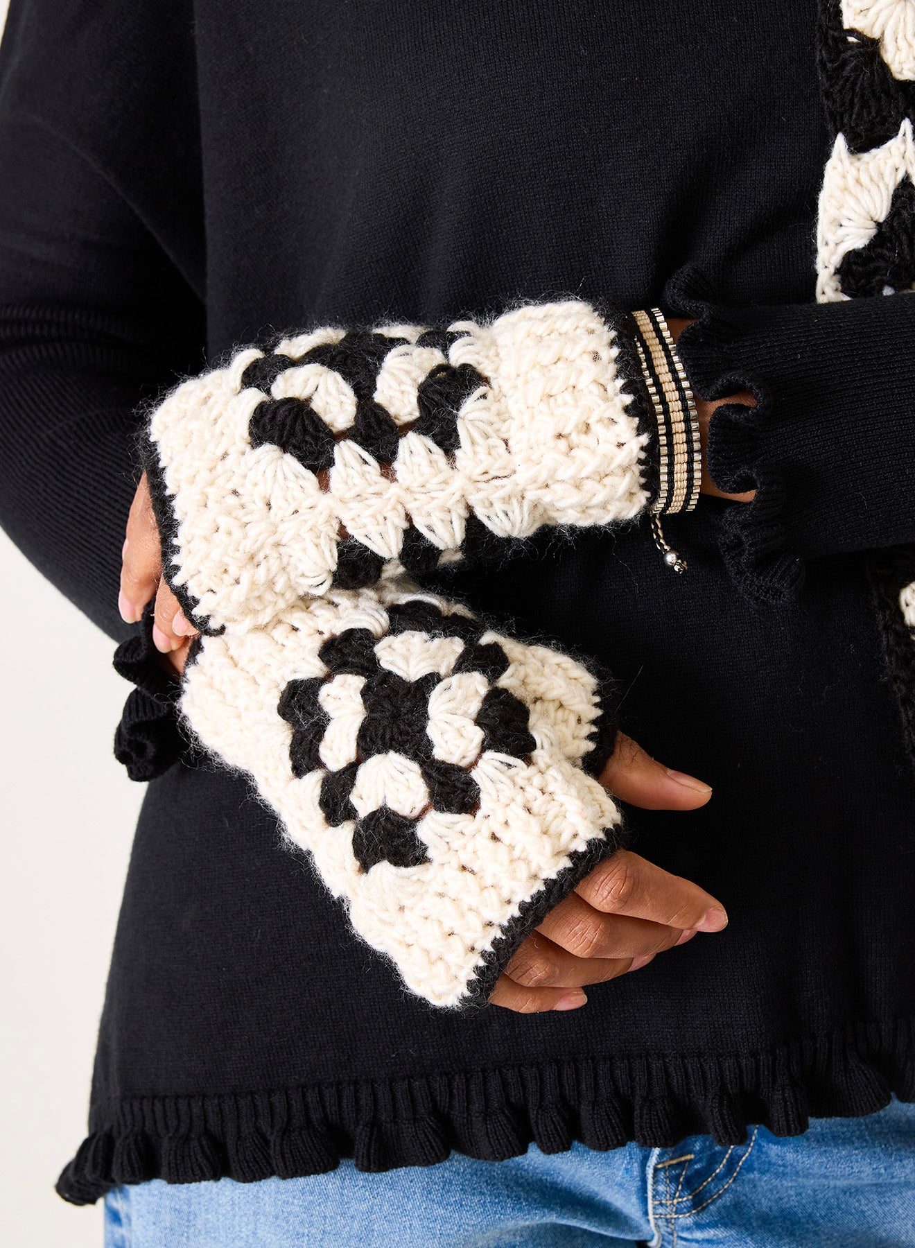 Black La Paz Crochet Fingerless Gloves