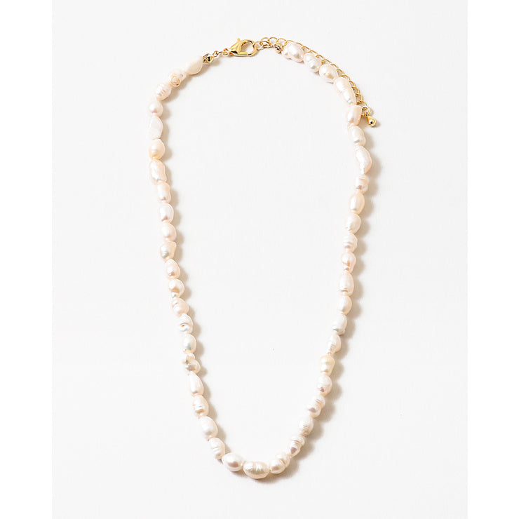 Simple Pearl Necklace