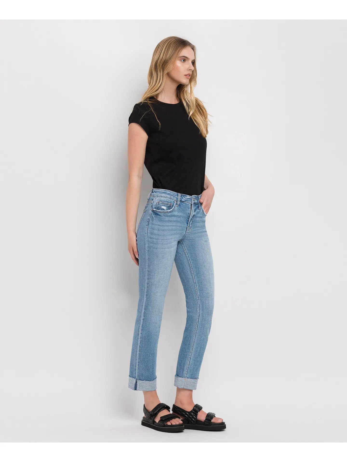 Mid Rise  Cuffed Crop Slim Jeans F4121