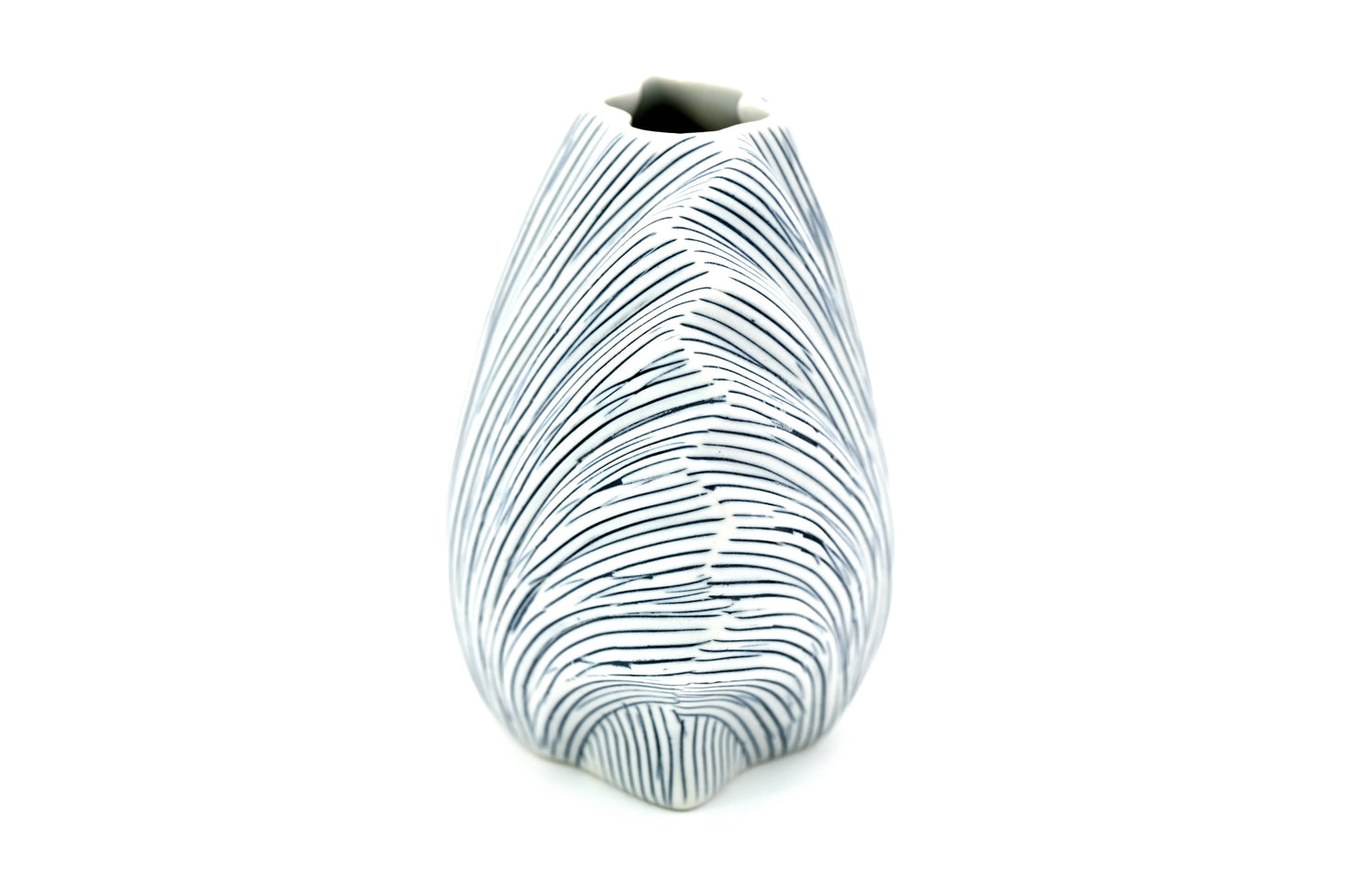 Mini Shell Porcelain Vase