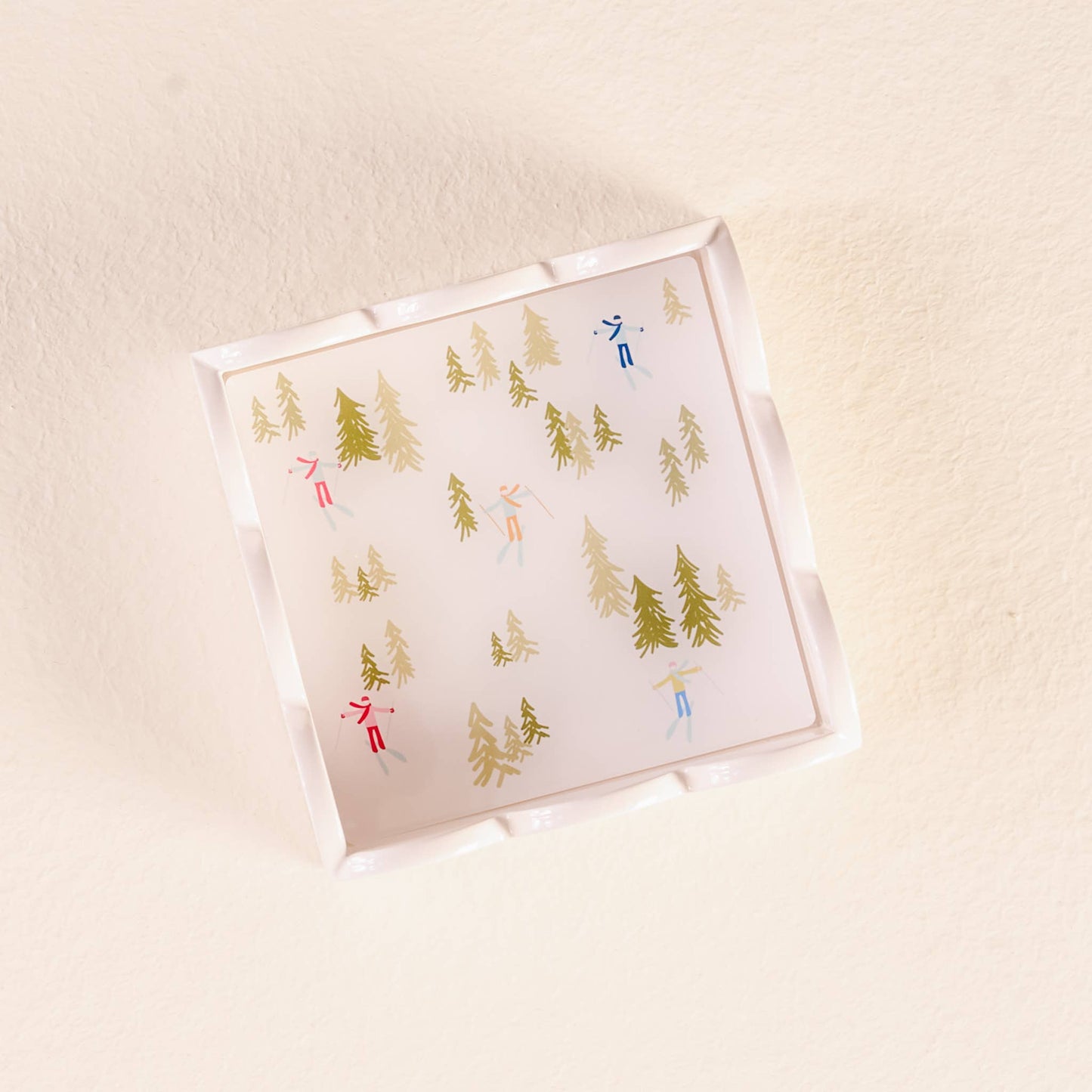 Aprés Ski Scallop Tray