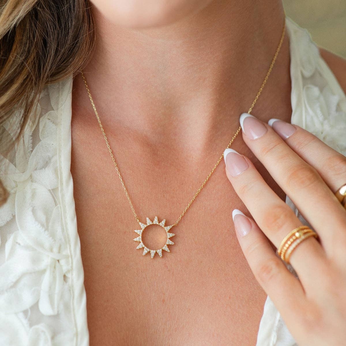 Pavé Sun Necklace