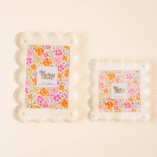 Clear Scalloped Square Frame