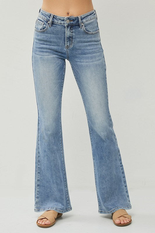Mid-Rise Flare Jeans RPD5740