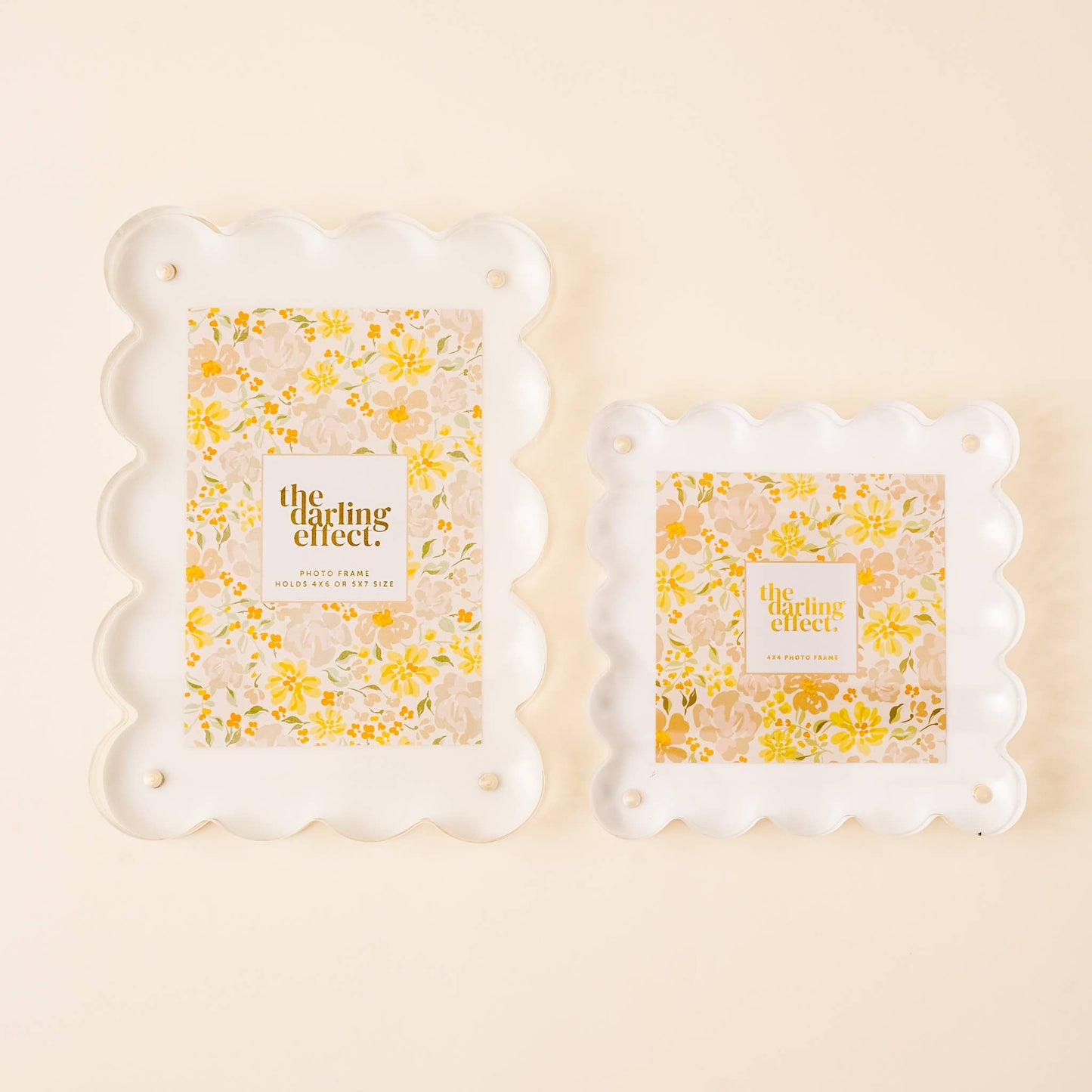 White Scalloped Rectangle Frame