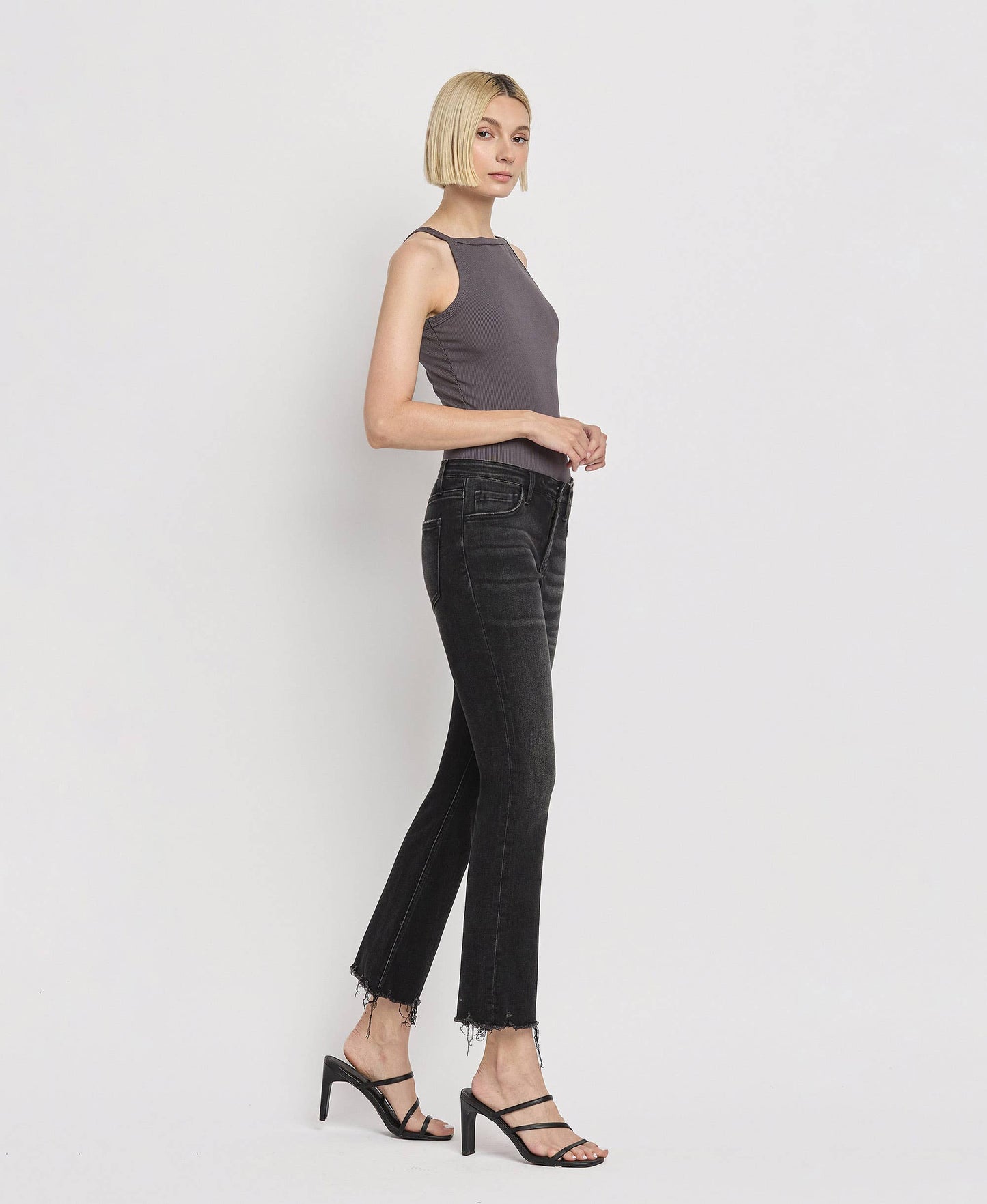 Mid Rise Raw Distressed Crop Flare Jeans F5300