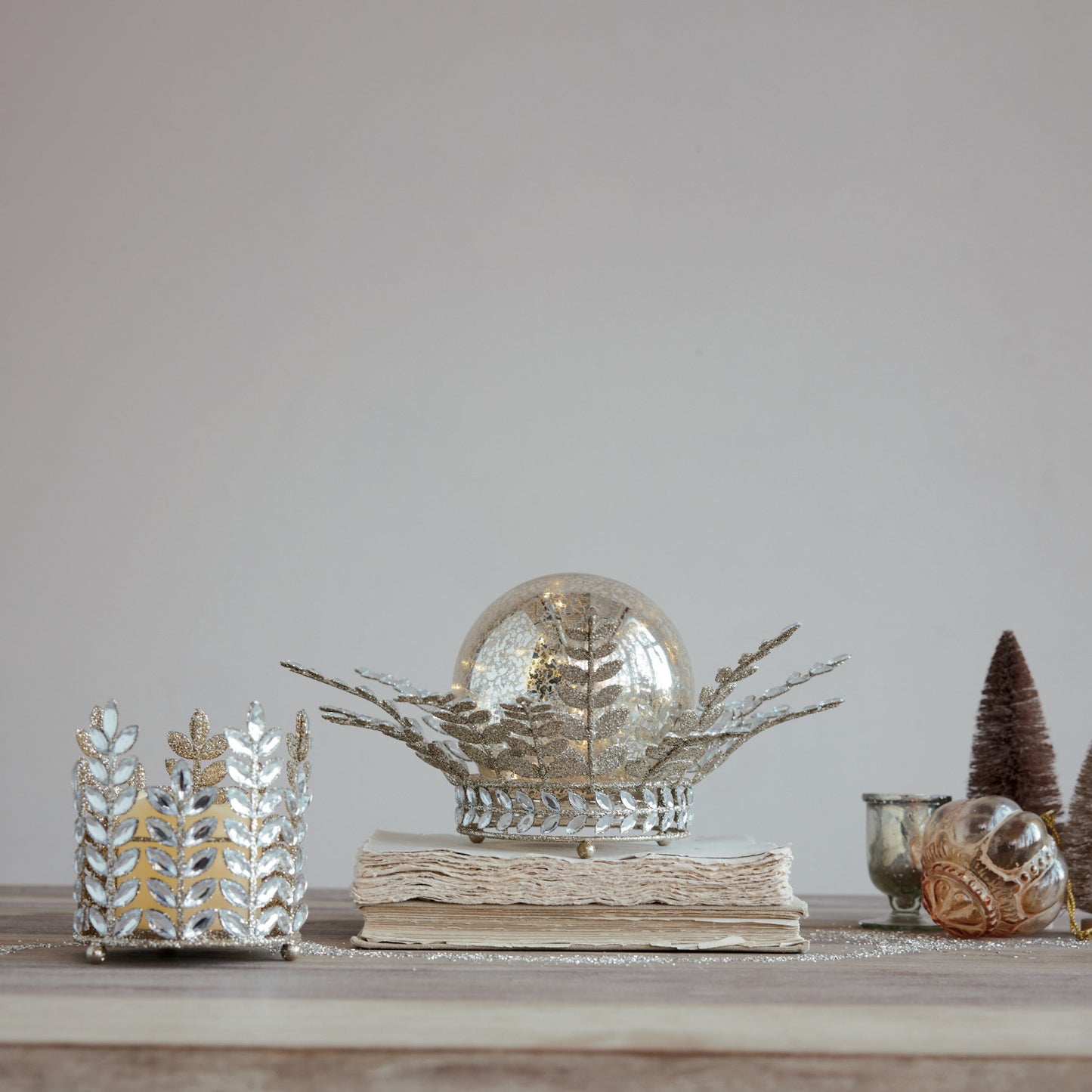 Jeweled Orb Light Stand